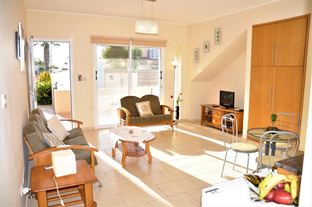 Camellia Gardens Apartament