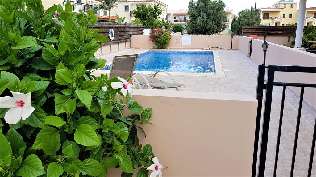 Camellia Gardens Apartament *